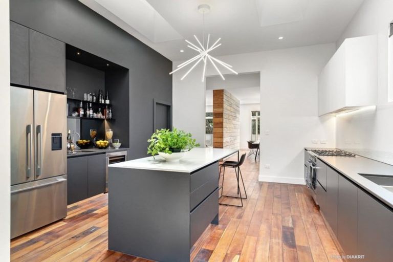 Photo of property in 97 Waipapa Road, Hataitai, Wellington, 6021