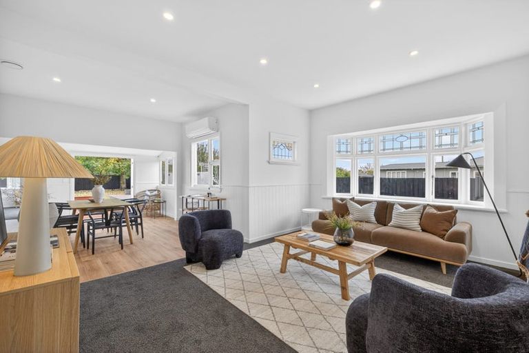 Photo of property in 209 Westminster Street, Mairehau, Christchurch, 8013