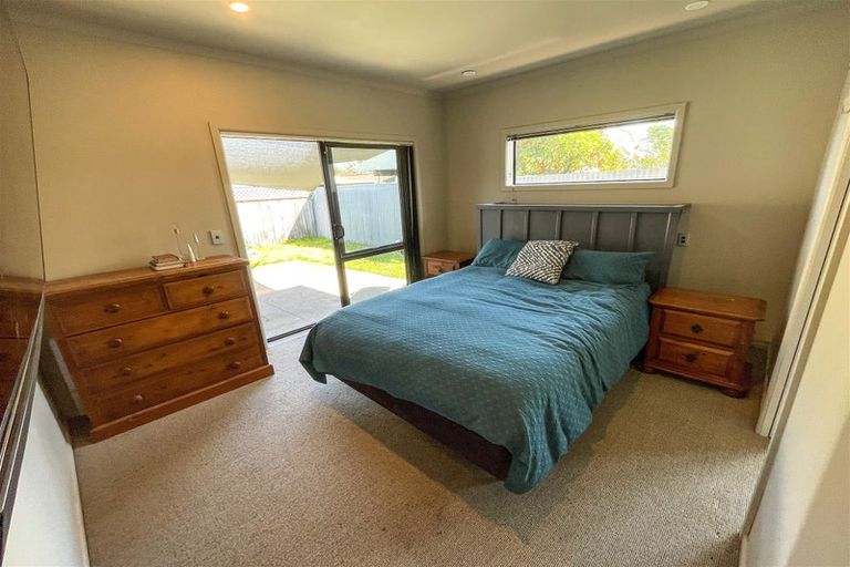 Photo of property in 5a Cornwall Road, Taradale, Napier, 4112