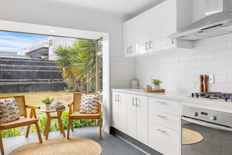 Photo of property in 94 Greenhaven Drive, Burwood, Christchurch, 8083