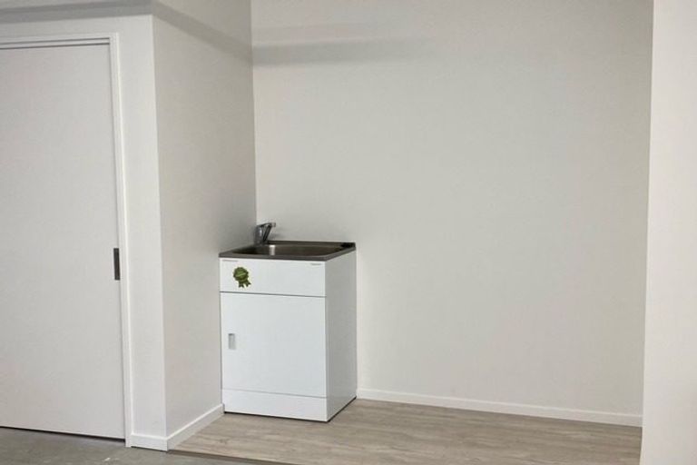 Photo of property in 9 Lewis Crescent, Rolleston, 7614