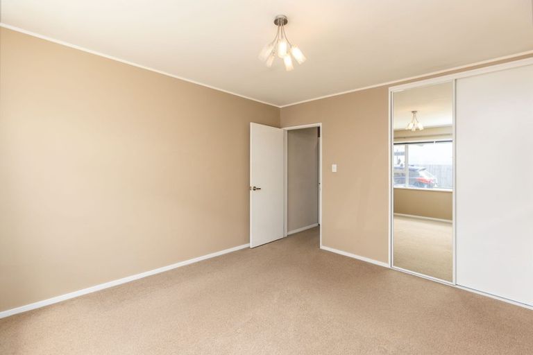 Photo of property in 2/990 Colombo Street, St Albans, Christchurch, 8014