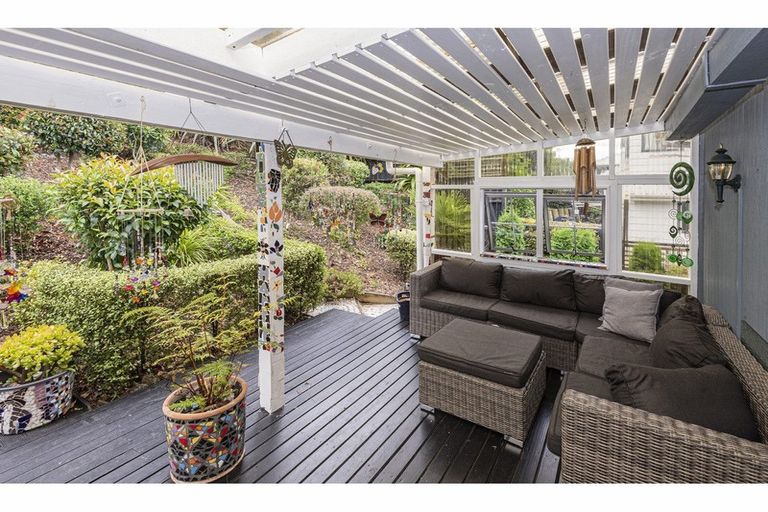 Photo of property in 8b Granfield Place, Te Kamo, Whangarei, 0112
