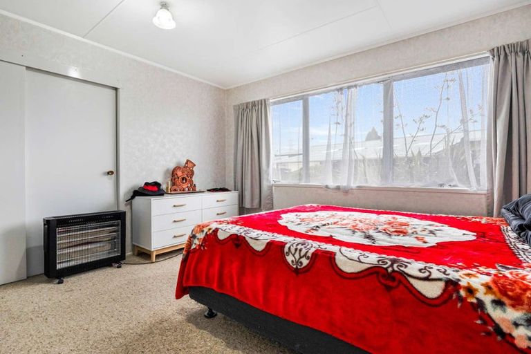 Photo of property in 23 Tania Crescent, Western Heights, Rotorua, 3015