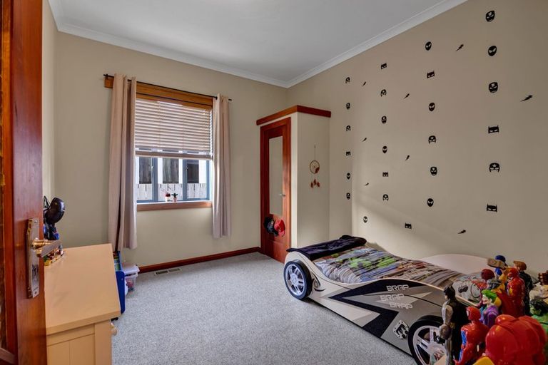 Photo of property in 70 Victoria Street, Hawera, 4610