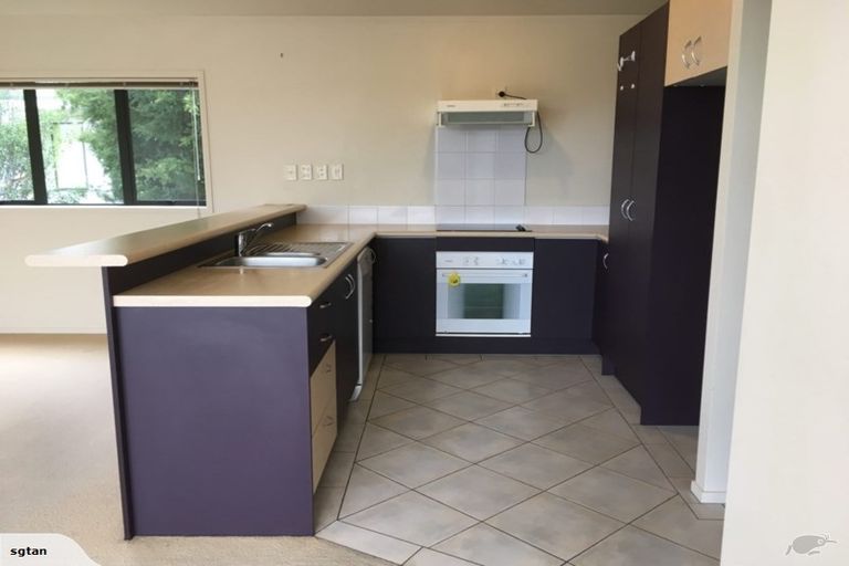 Photo of property in 18/8 Flynn Street, Birkdale, Auckland, 0626