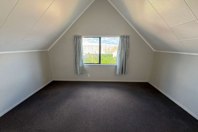 Photo of property in 30 Ngata Street, Palmerston North, 4410