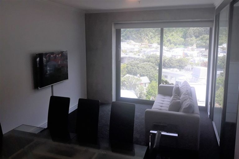 Photo of property in Frame Apartments, 903/111u Molesworth Street, Thorndon, Wellington, 6011