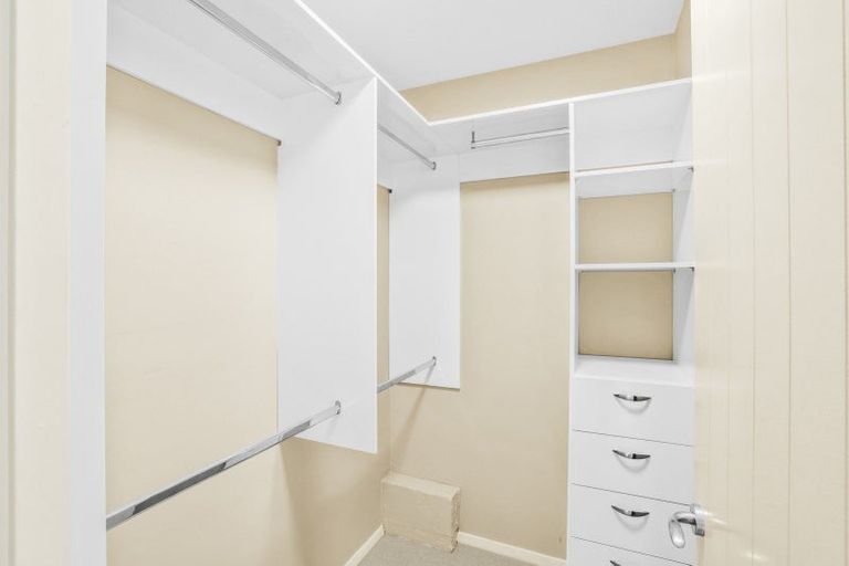 Photo of property in 24 Crombie Green, Northwood, Christchurch, 8051