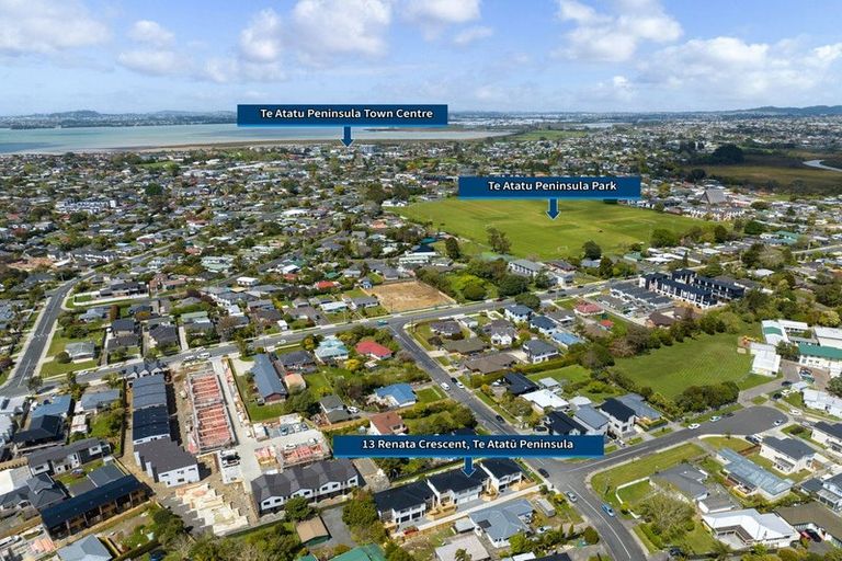 Photo of property in 13a Renata Crescent, Te Atatu Peninsula, Auckland, 0610