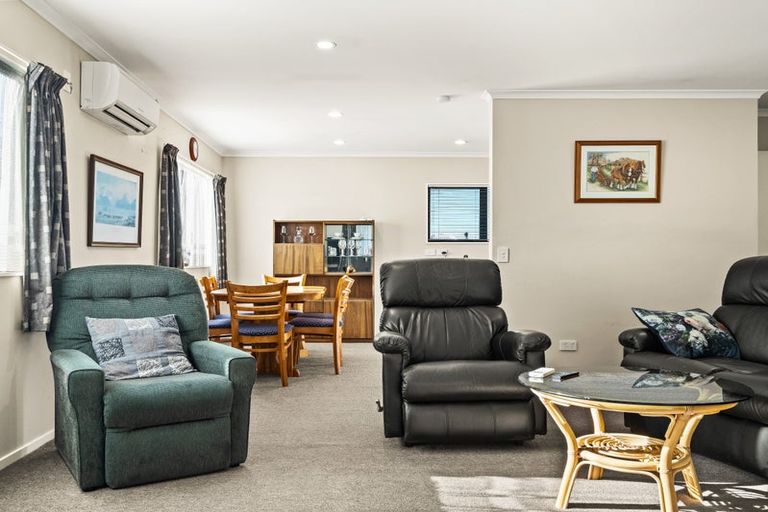 Photo of property in 33 Bourke Street, Waikouaiti, 9510