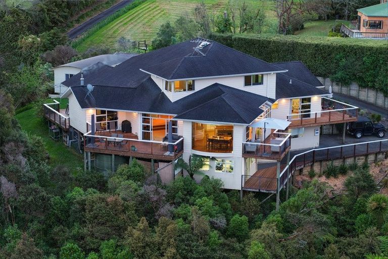 Photo of property in 4 Clayden Drive, Gulf Harbour, Whangaparaoa, 0930