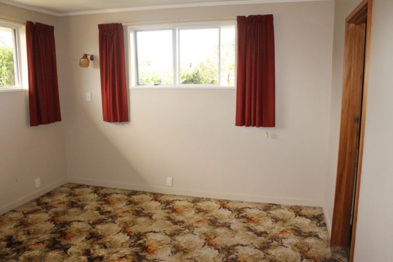 Photo of property in 2 Powick Street, Westport, 7825