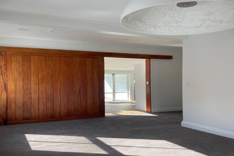 Photo of property in 2 Glenbervie Terrace, Thorndon, Wellington, 6011