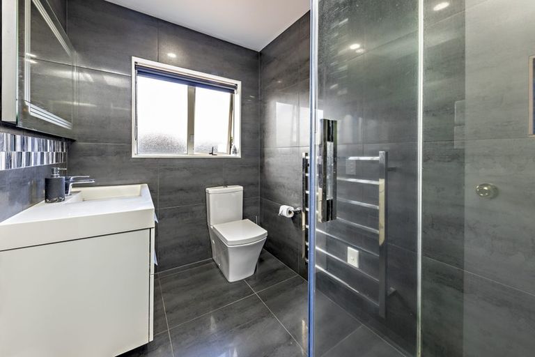 Photo of property in 27b Central Avenue, Papatoetoe, Auckland, 2025