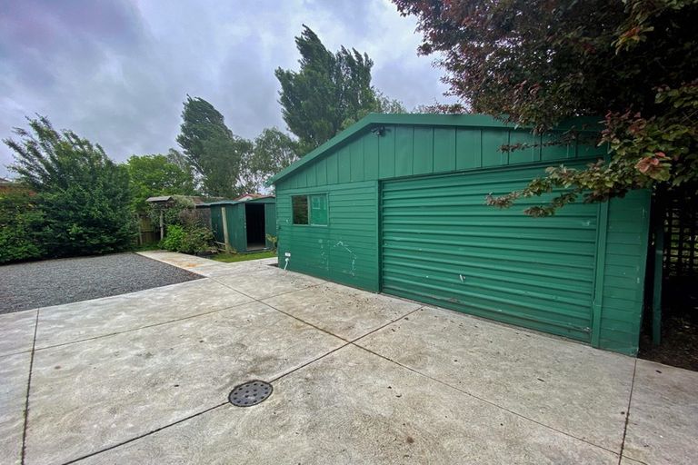 Photo of property in 593 Ferry Road, Woolston, Christchurch, 8023