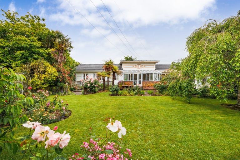 Photo of property in 329 Makirikiri Road, Crofton, Marton, 4787