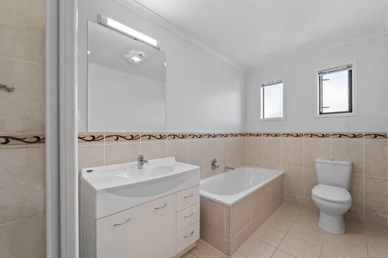 Photo of property in 34 Keepers Drive, Gulf Harbour, Whangaparaoa, 0930