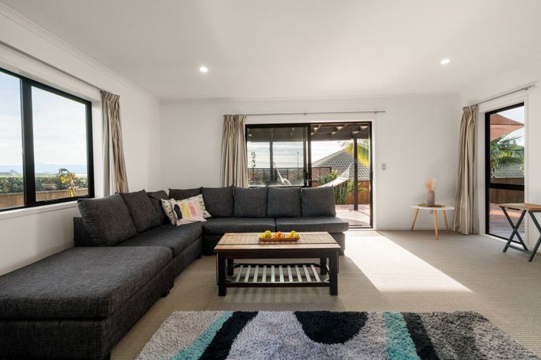 Photo of property in 11 Holyoake Terrace, Omokoroa, 3114