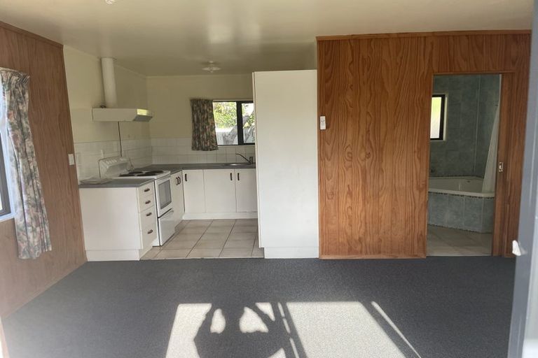 Photo of property in 1/51d Forest Road, Henderson, Auckland, 0612