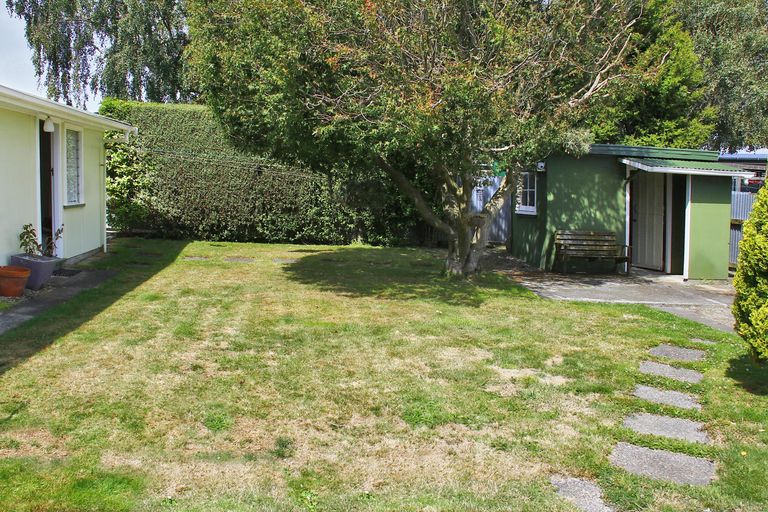 Photo of property in 33 Lancaster Street, Highbury, Palmerston North, 4412