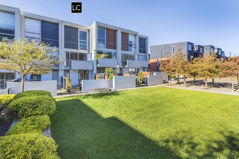 Photo of property in The Altair, 20/120 Rintoul Street, Newtown, Wellington, 6021