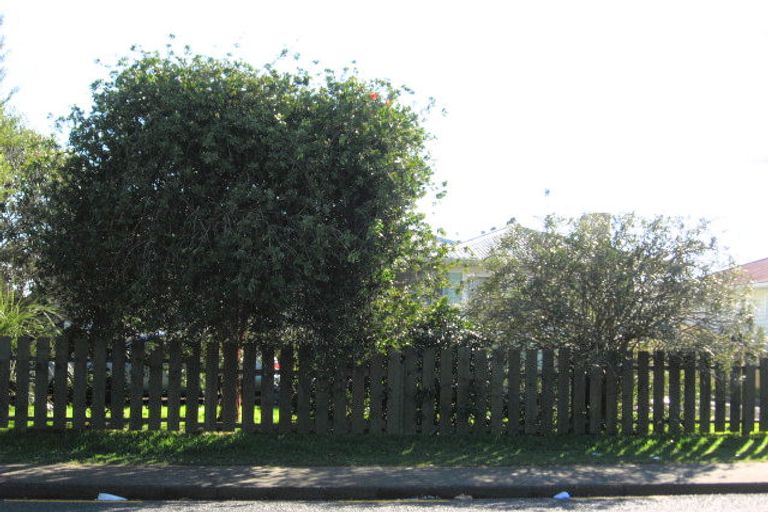 Photo of property in 1/16 Sheehan Avenue, Papakura, 2110