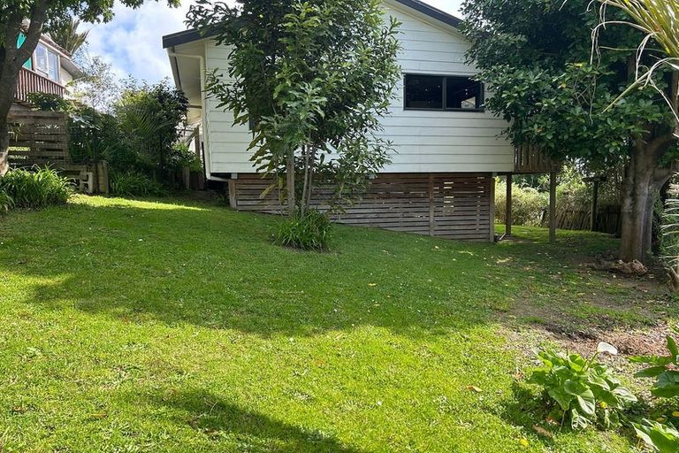 Photo of property in 14 Yeoman Place, Howick, Auckland, 2014