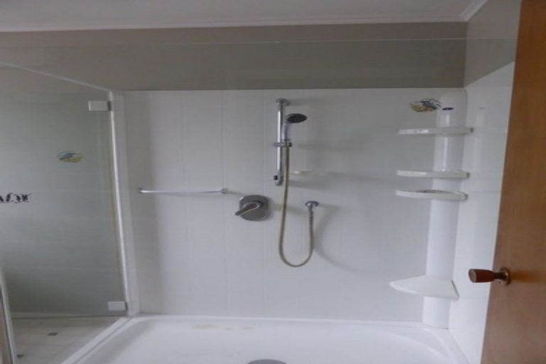 Photo of property in 2/456 Main South Road, Hornby, Christchurch, 8042