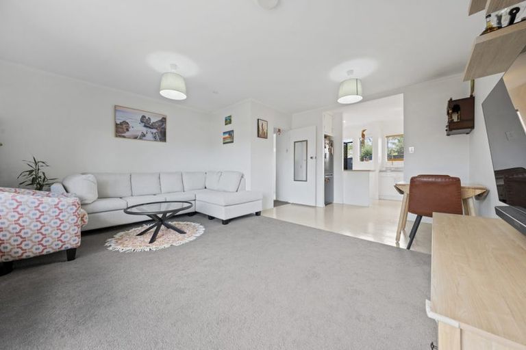 Photo of property in 5/1 Ribblesdale Road, Henderson, Auckland, 0612