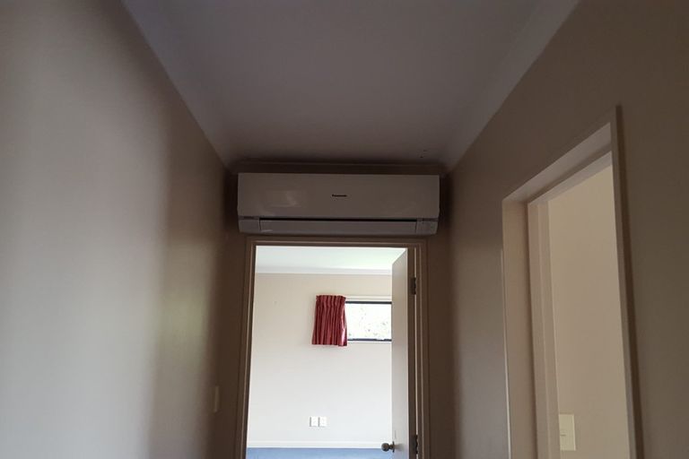 Photo of property in 27 Parnell Heights Drive, Kelvin Grove, Palmerston North, 4414