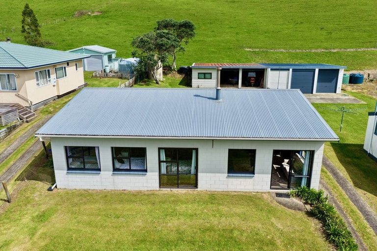 Photo of property in 103 Wharekaho Sh25 Road, Wharekaho, Whitianga, 3592