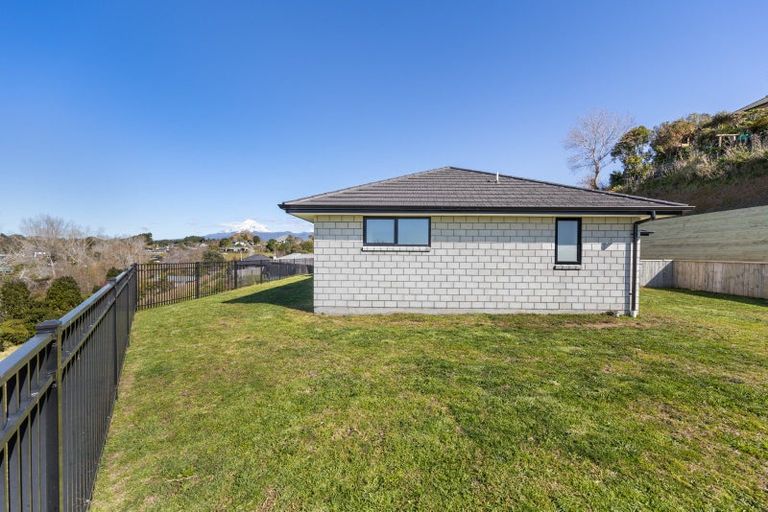 Photo of property in 10 Mangaotuku Lane, Whalers Gate, New Plymouth, 4310