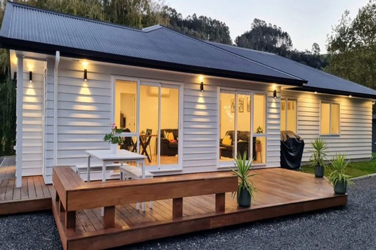 Photo of property in 86a Te Puna Quarry Road, Minden, 3179