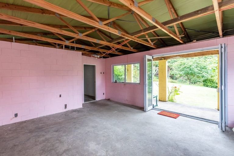 Photo of property in 41 Gardiner Grove, Wainuiomata, Lower Hutt, 5014