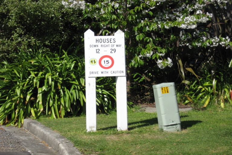 Photo of property in 27 Stella Court, Paraparaumu, 5032