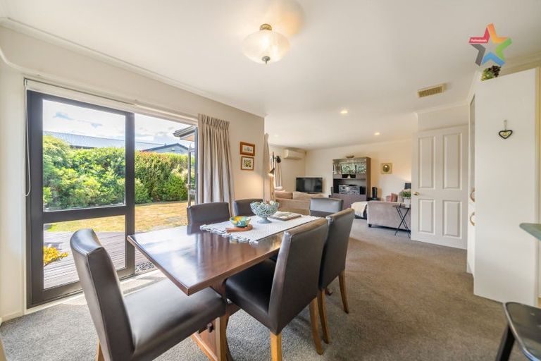 Photo of property in 27a Malone Road, Waterloo, Lower Hutt, 5011