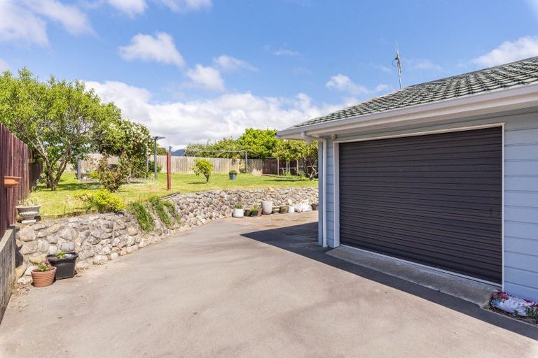 Photo of property in 66 Gray Avenue, Paraparaumu Beach, Paraparaumu, 5032