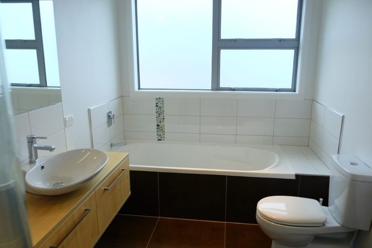 Photo of property in 42b/1 James Cook Drive, Whitby, Porirua, 5024