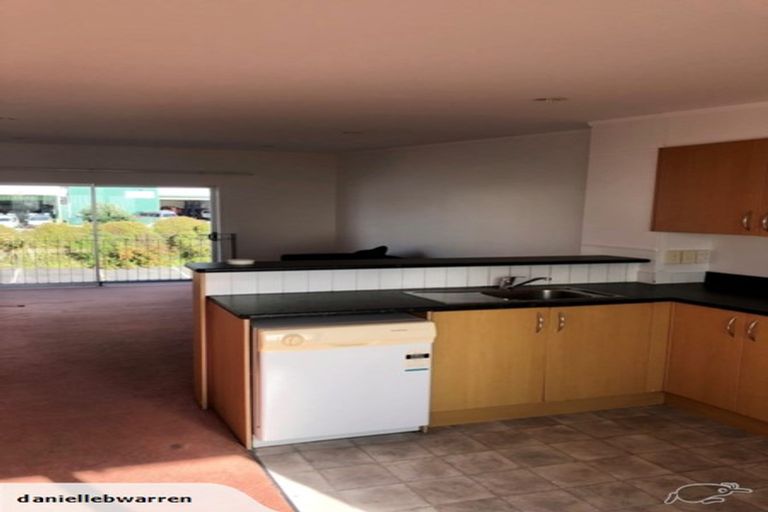 Photo of property in 7/3 Kelvin Grove, Te Aro, Wellington, 6011