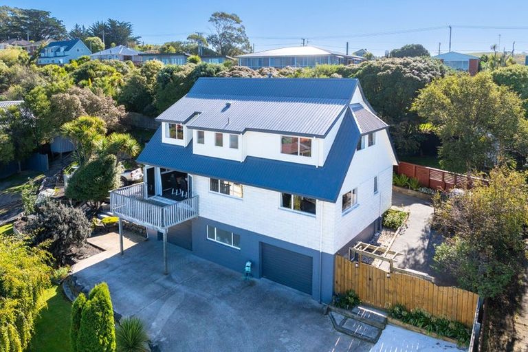 Photo of property in 7 Queen Street, Brighton, Dunedin, 9035