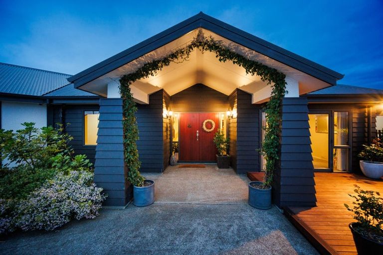Photo of property in 93 Mount Taylor Drive, Feilding, 4775