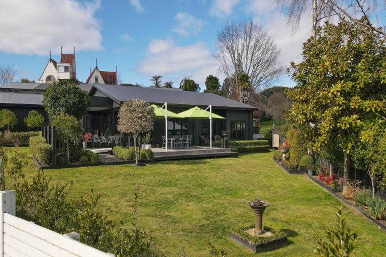Photo of property in 9 Blackmore Drive, Lynmore, Rotorua, 3010