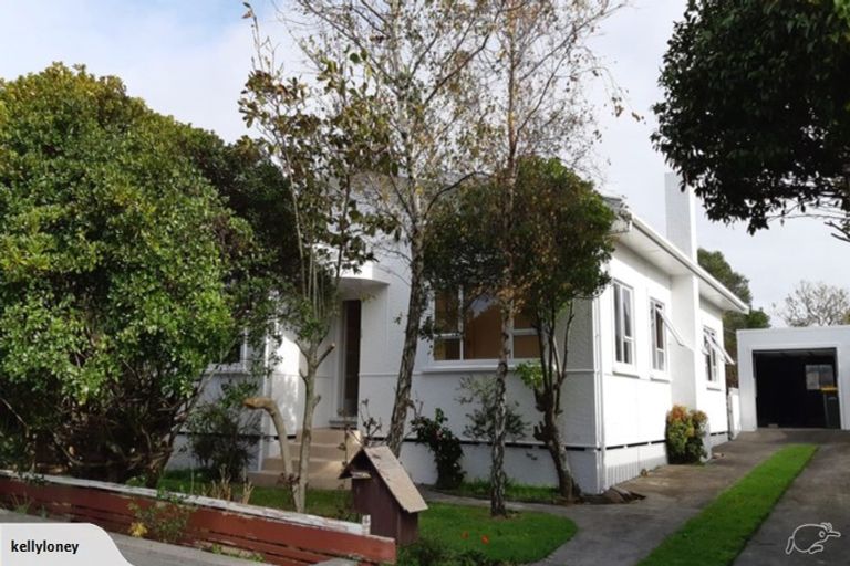 Photo of property in 26 Paynters Avenue, Strandon, New Plymouth, 4312