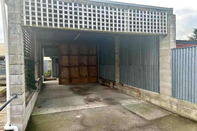 Photo of property in 15 Spriggs Crescent, Greenmeadows, Napier, 4112