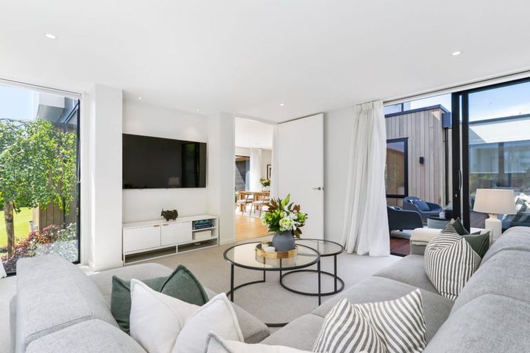 Photo of property in 34d Glandovey Road, Fendalton, Christchurch, 8052