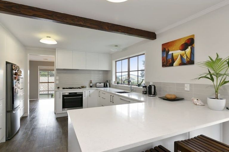 Photo of property in 51 Cambrian Street, Churton Park, Wellington, 6037