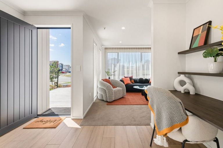 Photo of property in 15 Kaitiaki Drive, Clarks Beach, 2122