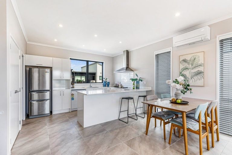 Photo of property in 13 Malcolm Calder Road, Hobsonville, Auckland, 0616