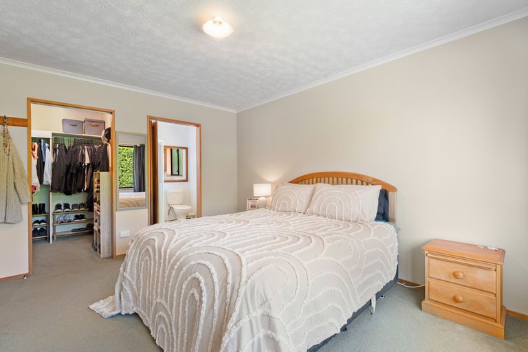Photo of property in 35 Green Island Bush Road, Blackhead, Dunedin, 9076
